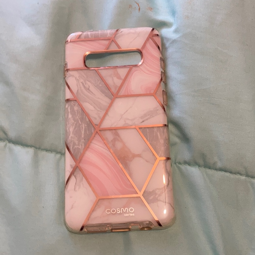 A phone case I don’t know what type